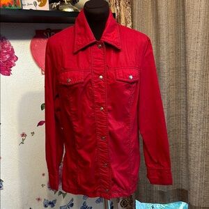 Vintage 1970’s Sportscaster ski fashions, long sleeve solid red jacket. Size S/M